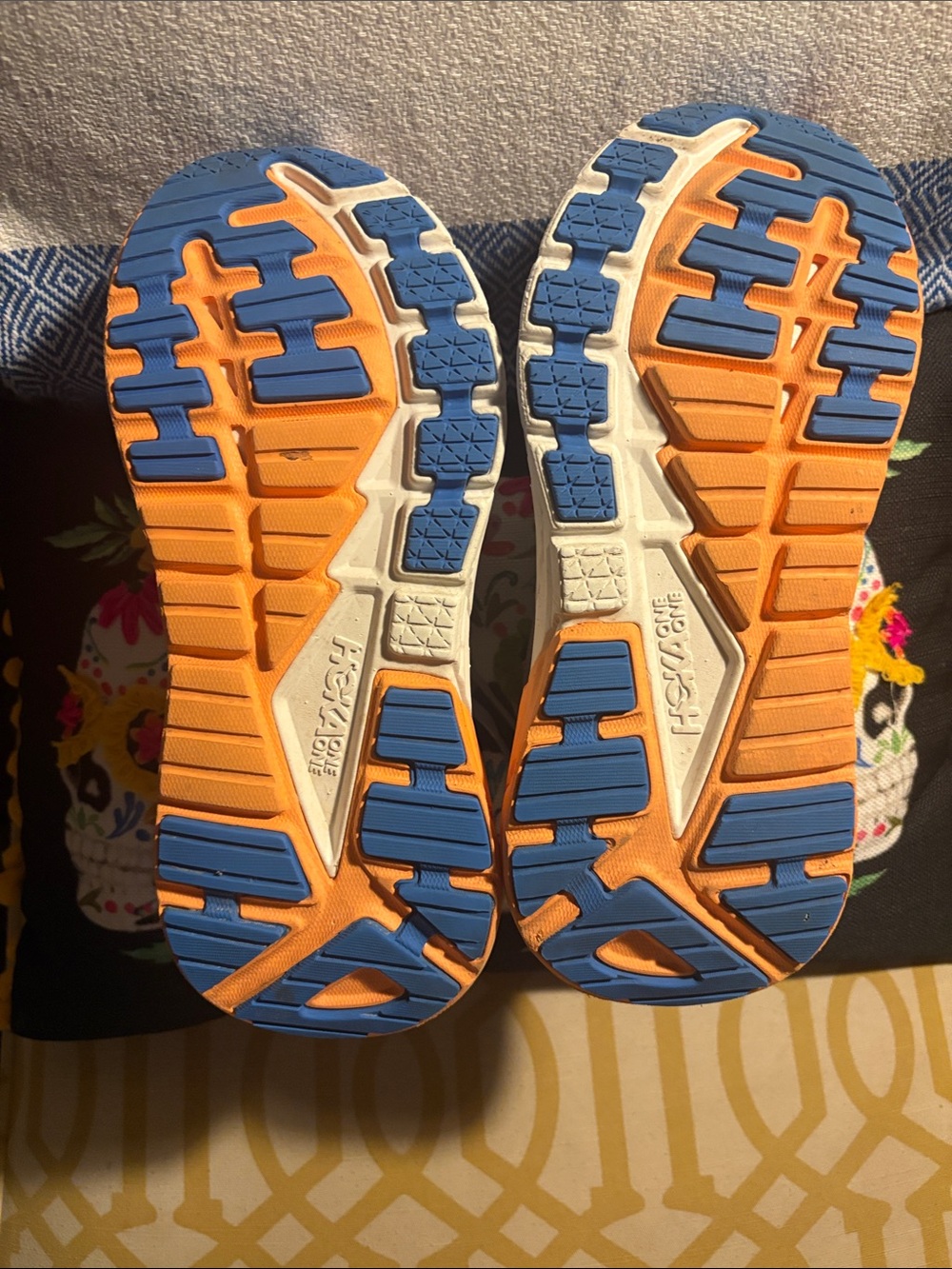 Gaviota 4 Hoka Light Gray Running Shoes with Pink & Orange Accents-worn 3 times - Picture 5 of 5
